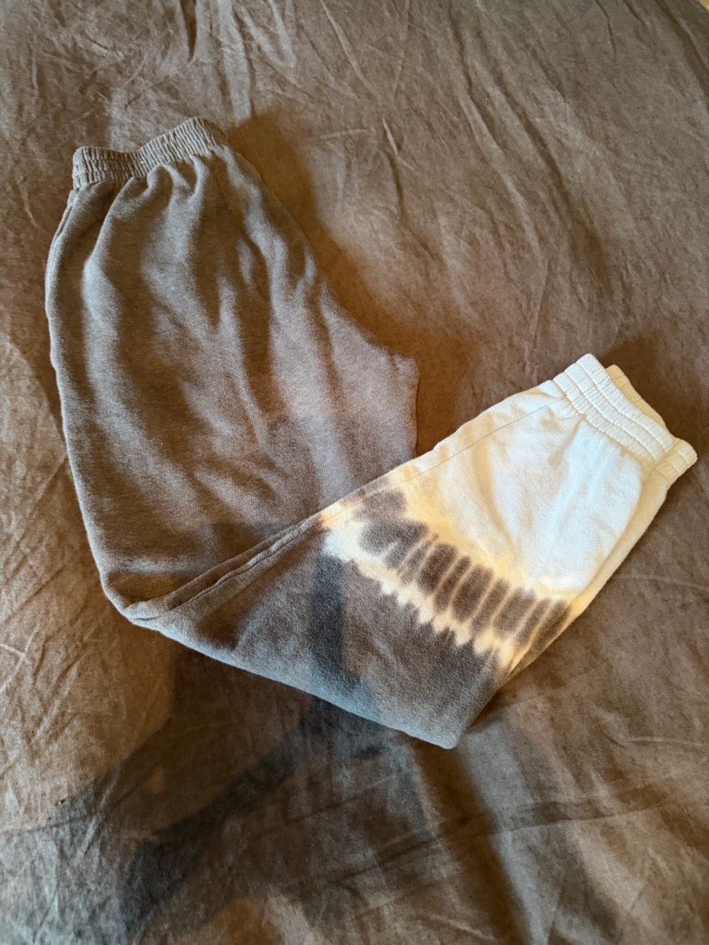 PINK Victoria's Secret Tie-Dye Ankle Sweatpants - Gray & Cream